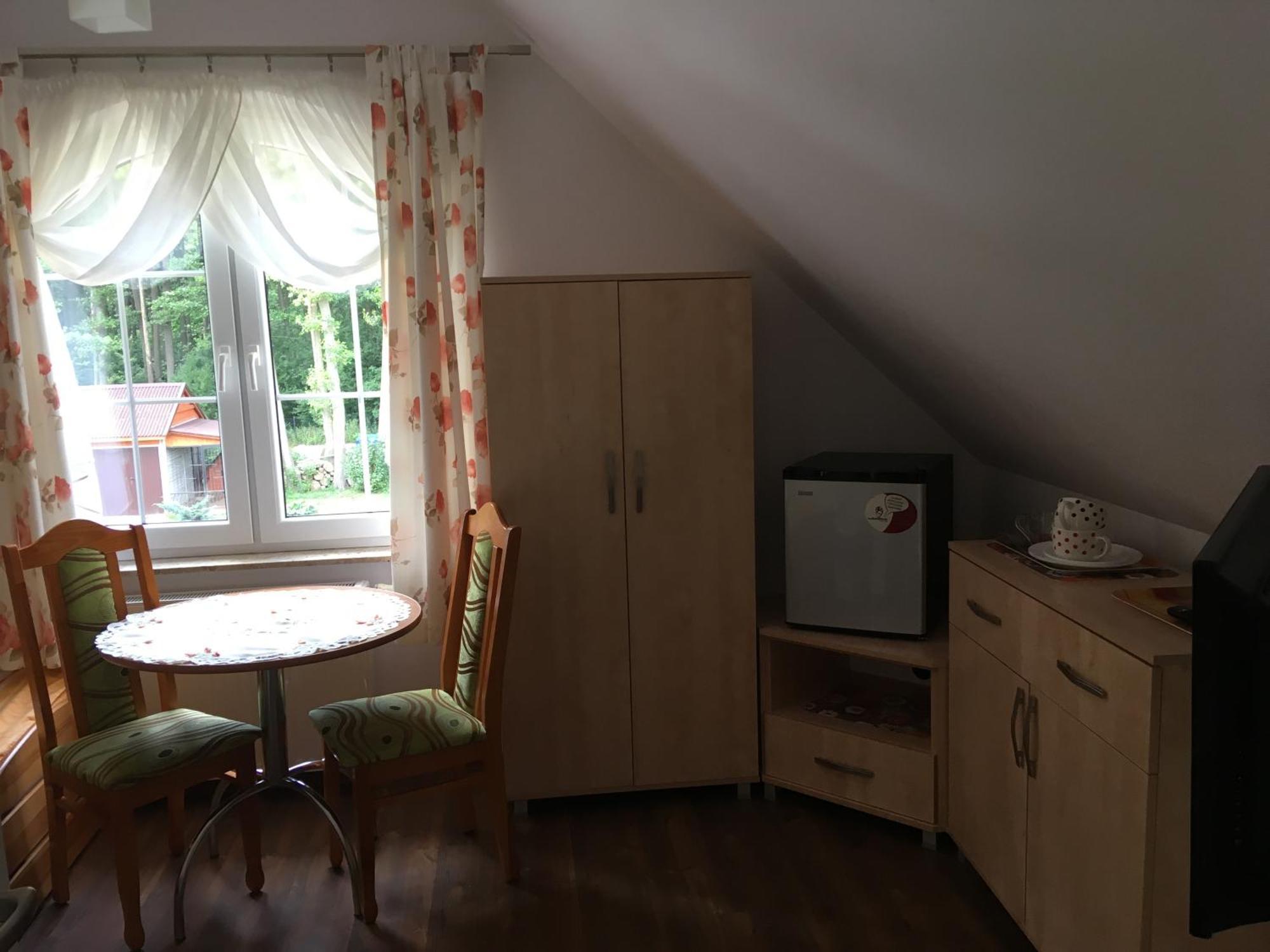 Villa Aurelia Pokoje Goscinne I Domki Letniskowe Мєленко Екстер'єр фото